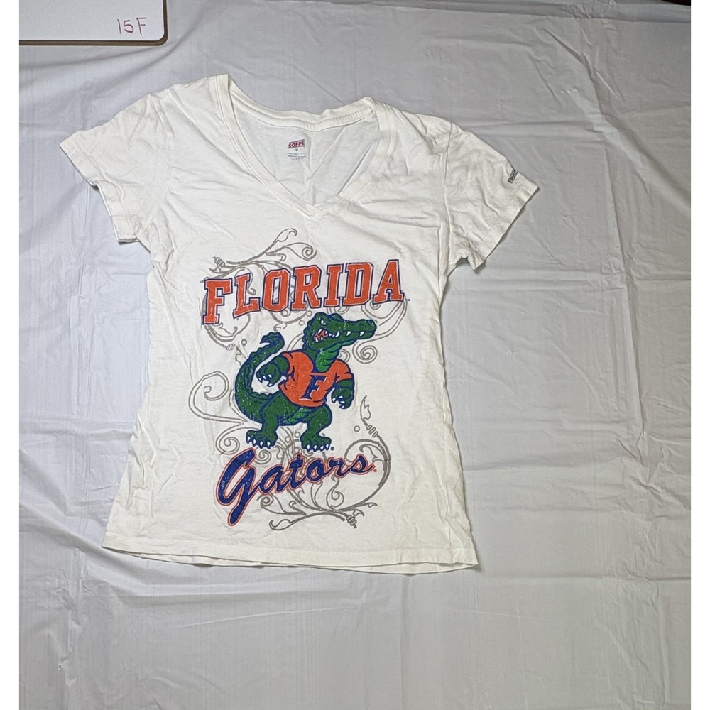 Womens Soffe White tshirt, Florida Gators, Size Medium,‎ vneck
